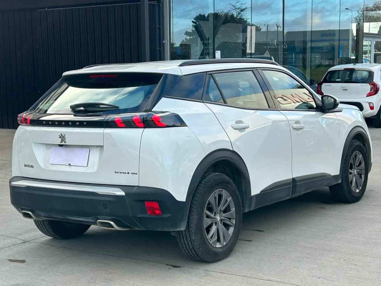 PEUGEOT 2008 PURETECH 130 1.2 2021 - Imagen 6 de 16