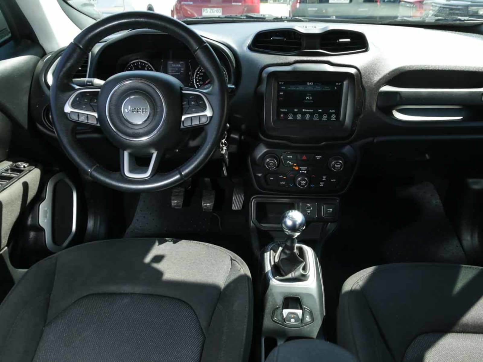 JEEP RENEGADE SPORT 4X2 LX MT 2022 - Imagen 12 de 12
