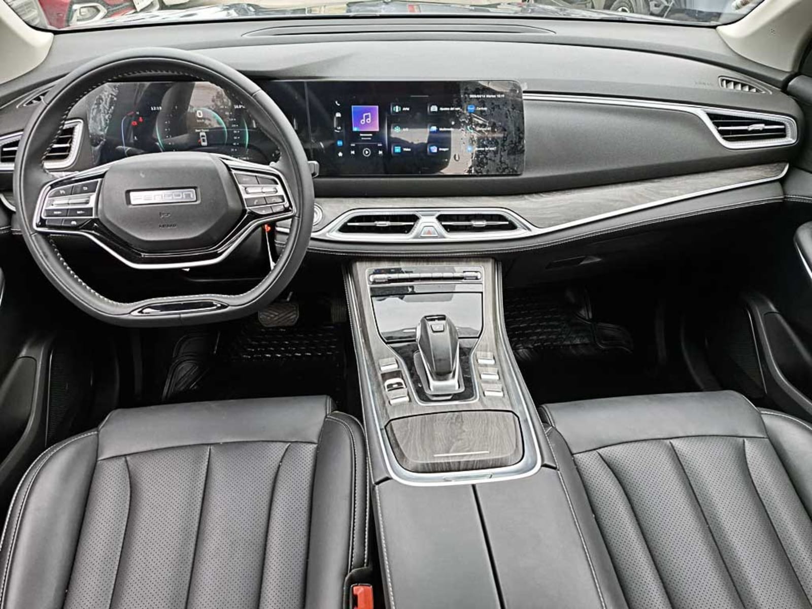 DFSK SUV 600 (IN) 1.5 T LUXURY AT 2024 - Imagen 13 de 20