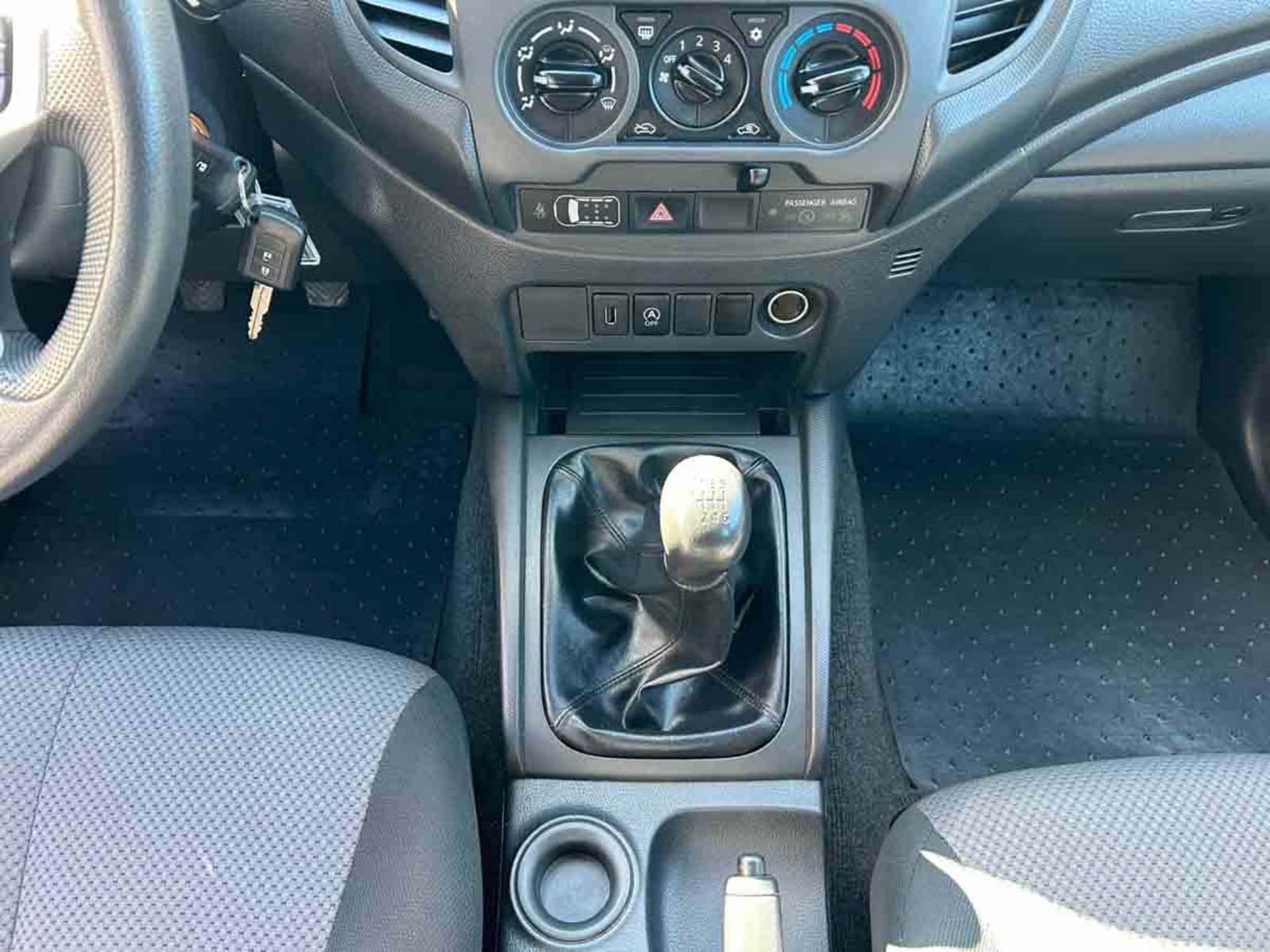 MITSUBISHI L-200 NEW KATANA CR MEC 4X2 TD E5 2024 - Imagen 9 de 15