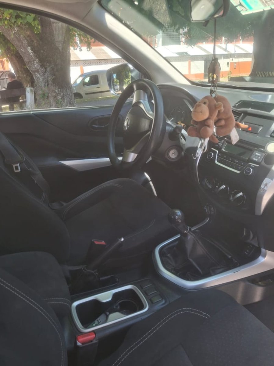 Nissan NP300 2018 - Imagen 5 de 7