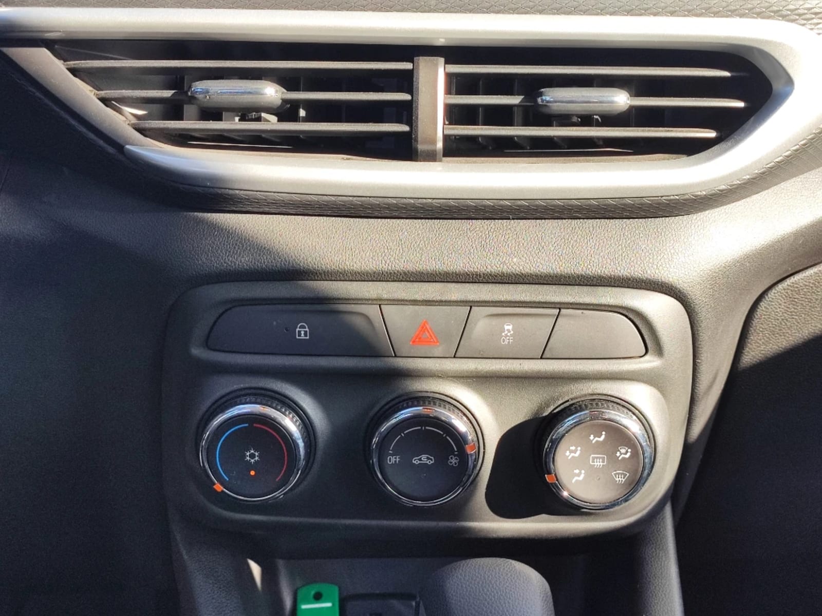 CHEVROLET TRACKER 1.2 AC AT 2025 - Imagen 16 de 20