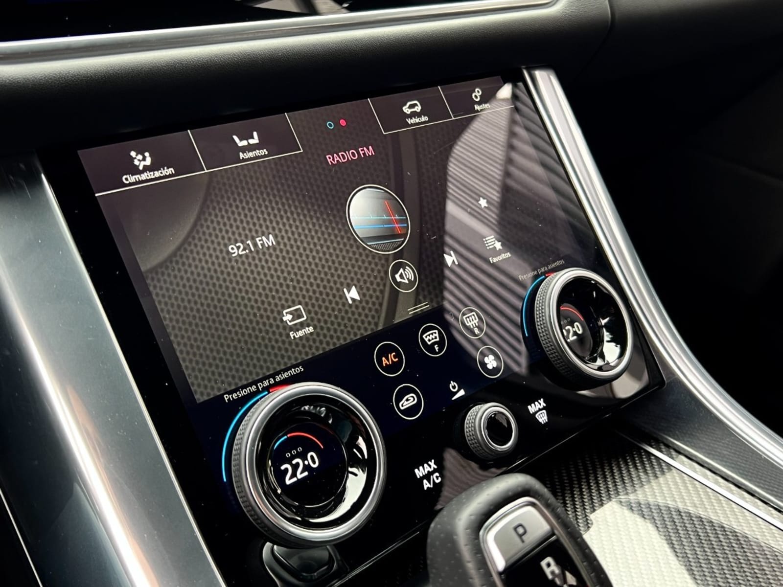 LAND ROVER RANGE ROVER SPORT SVR 5.0 2020 - Imagen 17 de 20