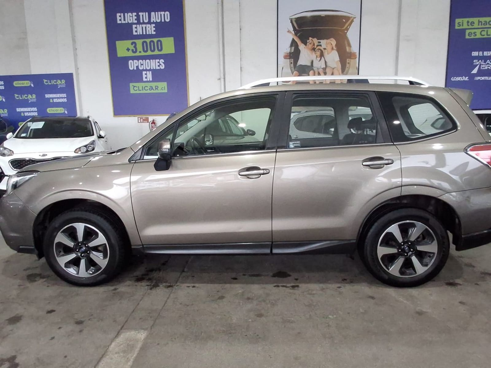 Subaru Forester 2.0i Xs Si-drive Awd At 5p 2018 - Imagen 4 de 8