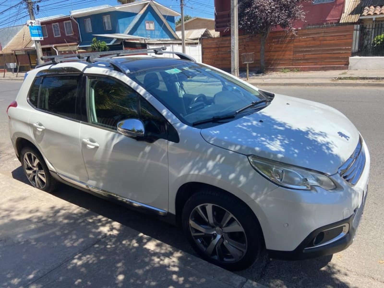 Peugeot 2008 2016 - Foto 3 de 7