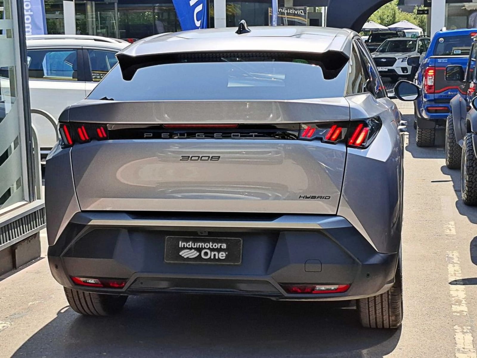 PEUGEOT 3008 HYBRID ALLURE 2025 - Imagen 6 de 14