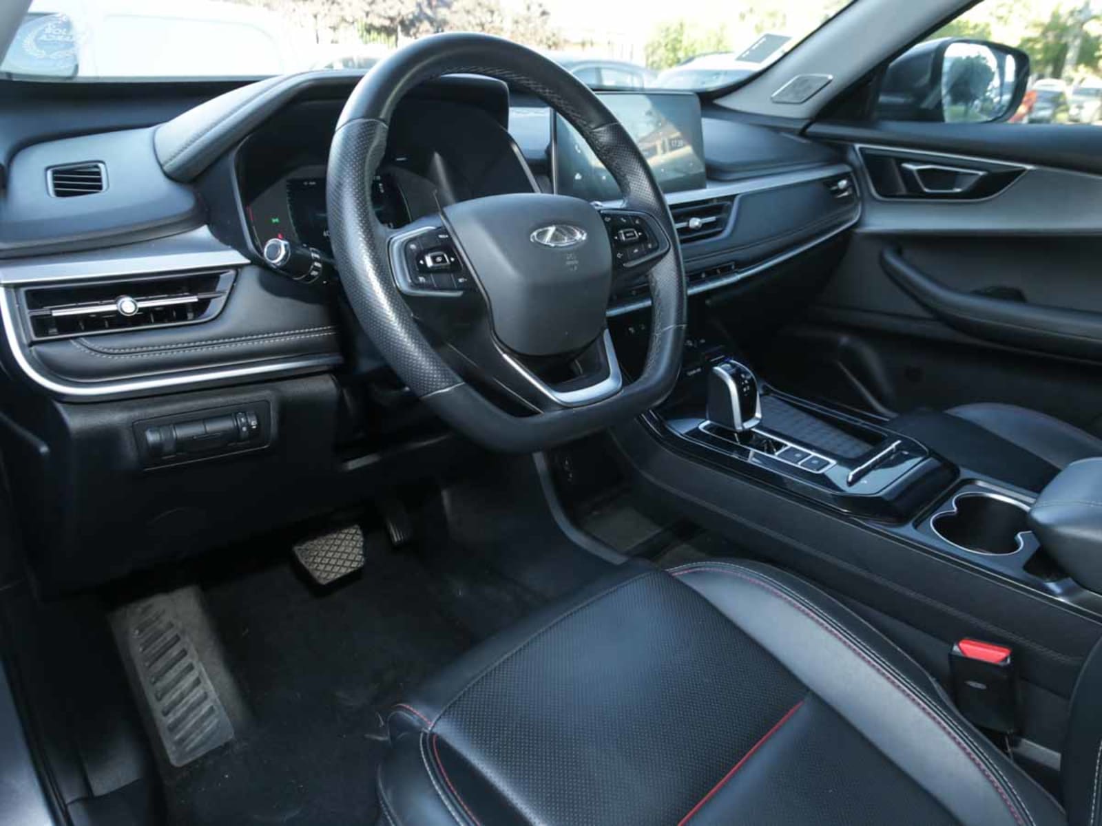 CHERY TIGGO 7  PRO  1.5T  GLS  CVT  A/T 2023 - Imagen 8 de 13