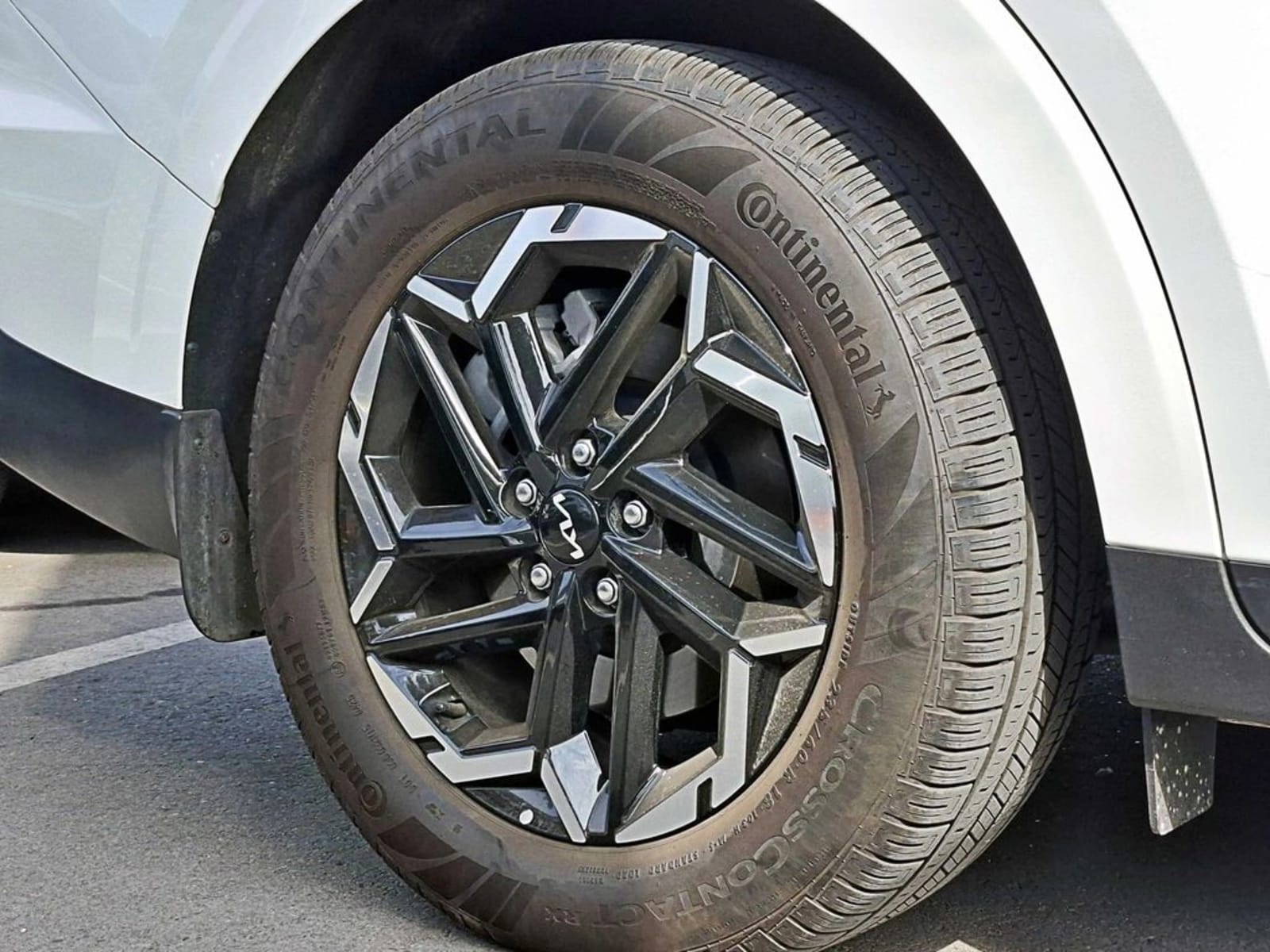 KIA CARNIVAL 2.2 EX LTD AT DIESEL 2025 - Imagen 4 de 20