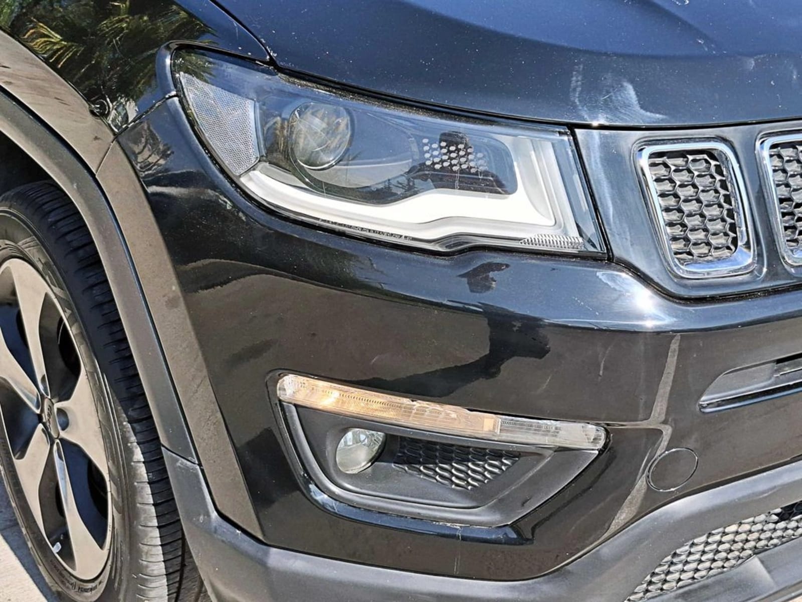 JEEP COMPASS 2.4 LONGITUDE 4X4 5P 2019 - Imagen 4 de 20