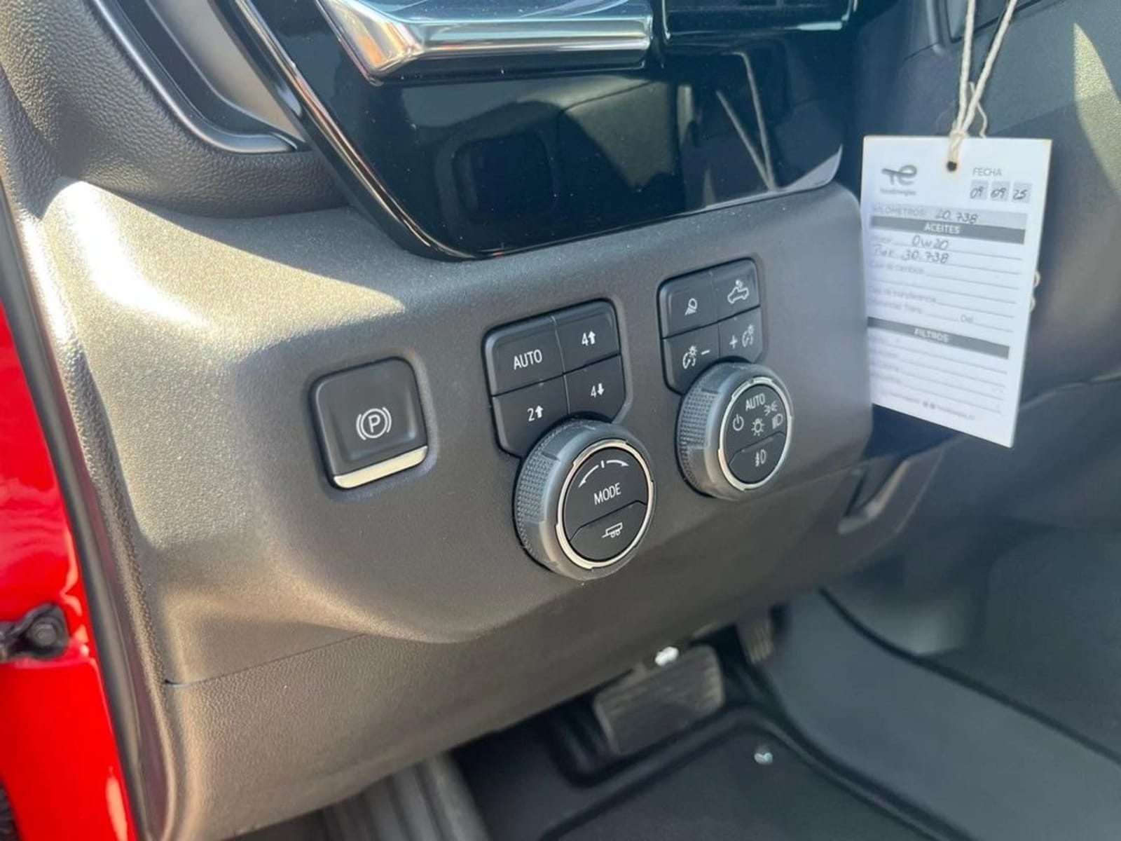 CHEVROLET SILVERADO SILVERADO CC DCAB 4X4 5.3 AUT 2023 - Imagen 14 de 20