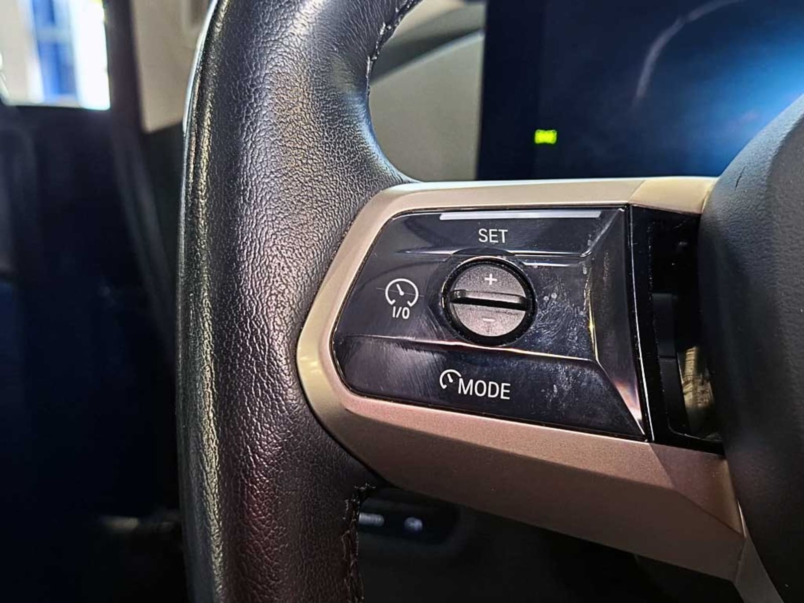 BMW IX 0.0 XDRIVE40 SUITE AT 4X4 ELECTRICO 2023 - Imagen 18 de 20