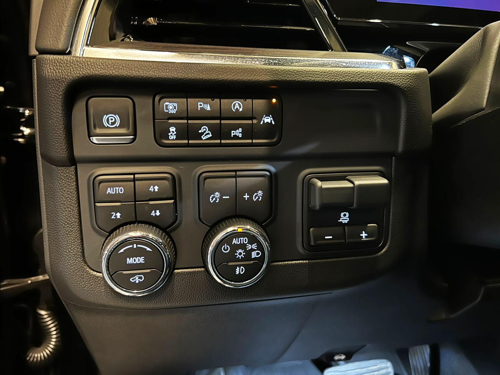 CHEVROLET TAHOE Z71 5.3 2025 - Imagen 18 de 20