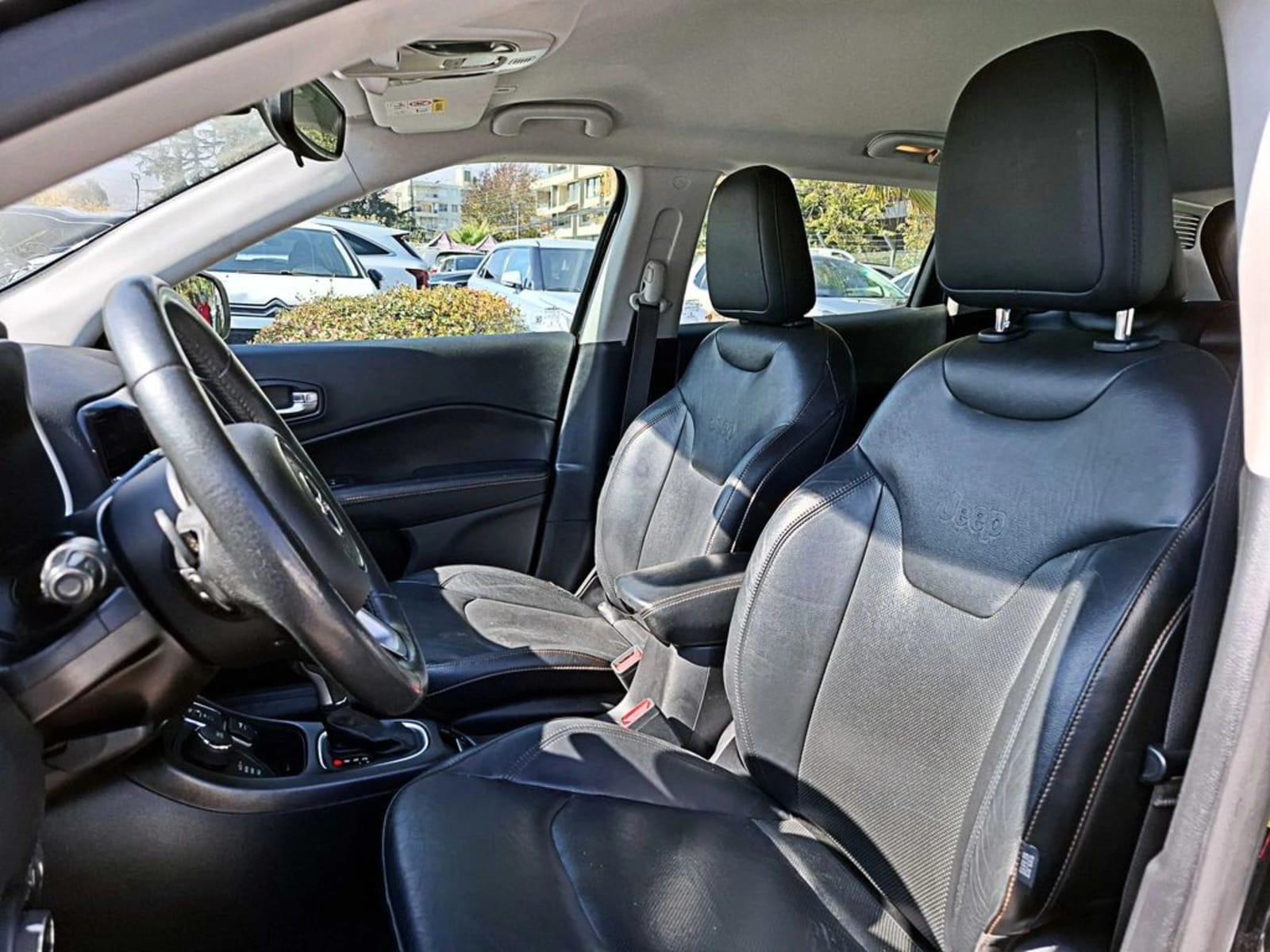 JEEP COMPASS 2.4 LONGITUDE 4X4 5P 2019 - Imagen 11 de 20