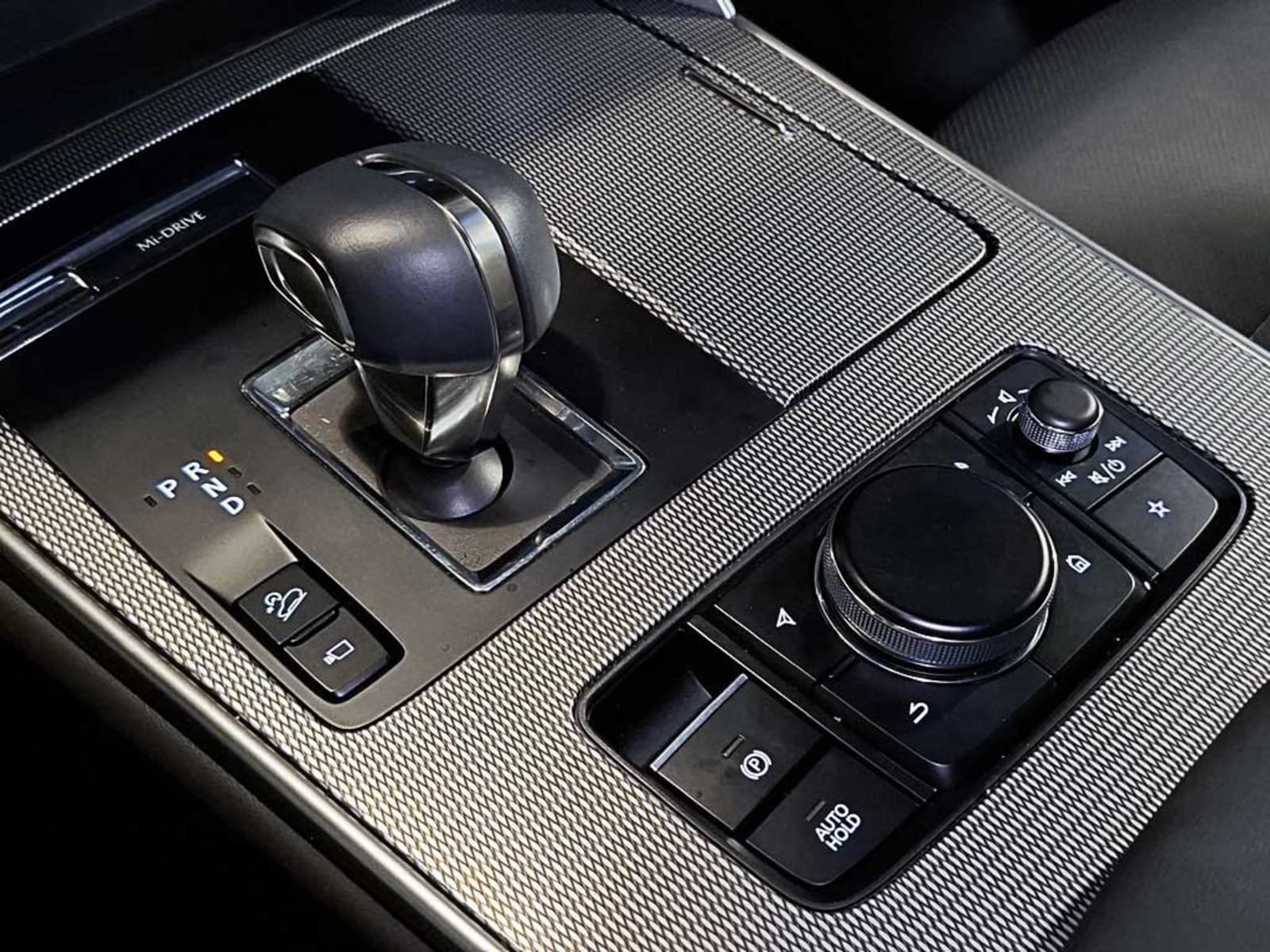 MAZDA CX-90 (IN) 3.3 SIGNATURE AT 4X4 HIBRIDO 2025 - Imagen 20 de 20