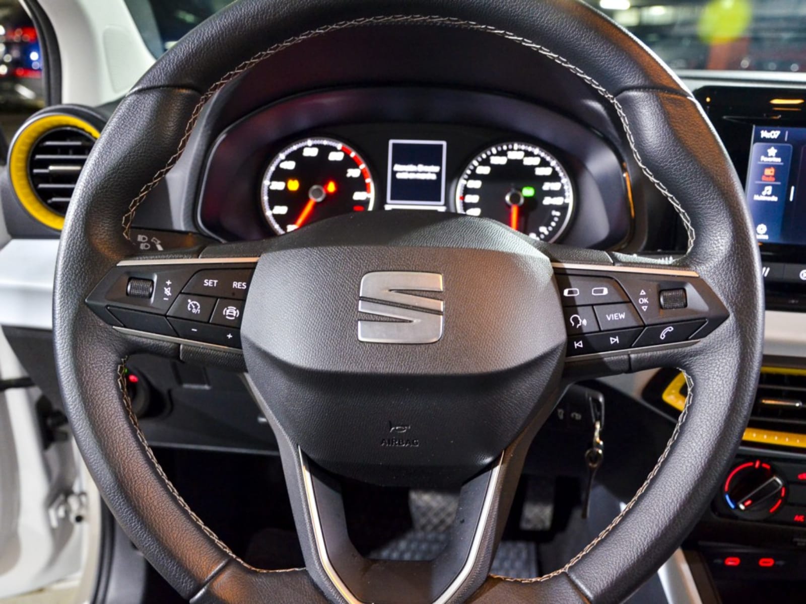 SEAT ARONA Style 1.0 TSI AT 2025 - Imagen 13 de 14