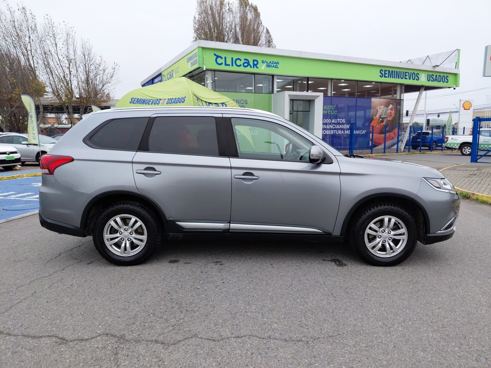 Mitsubishi Outlander 2.0 4x2 Mt 5p 2018 - Imagen 8 de 8