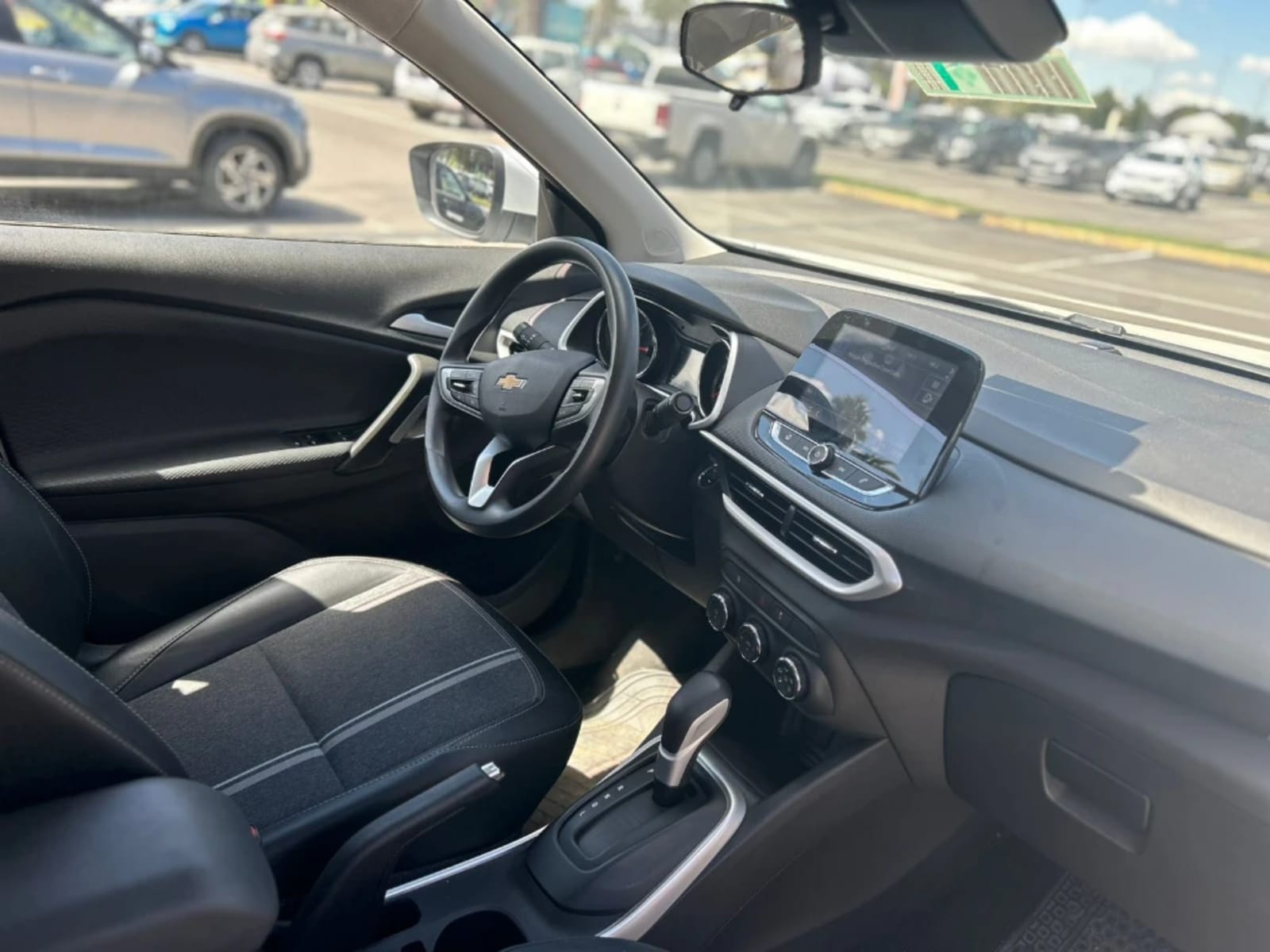 CHEVROLET TRACKER 1.2T LTZ R 4X2 AT 5P 2025 - Imagen 9 de 17