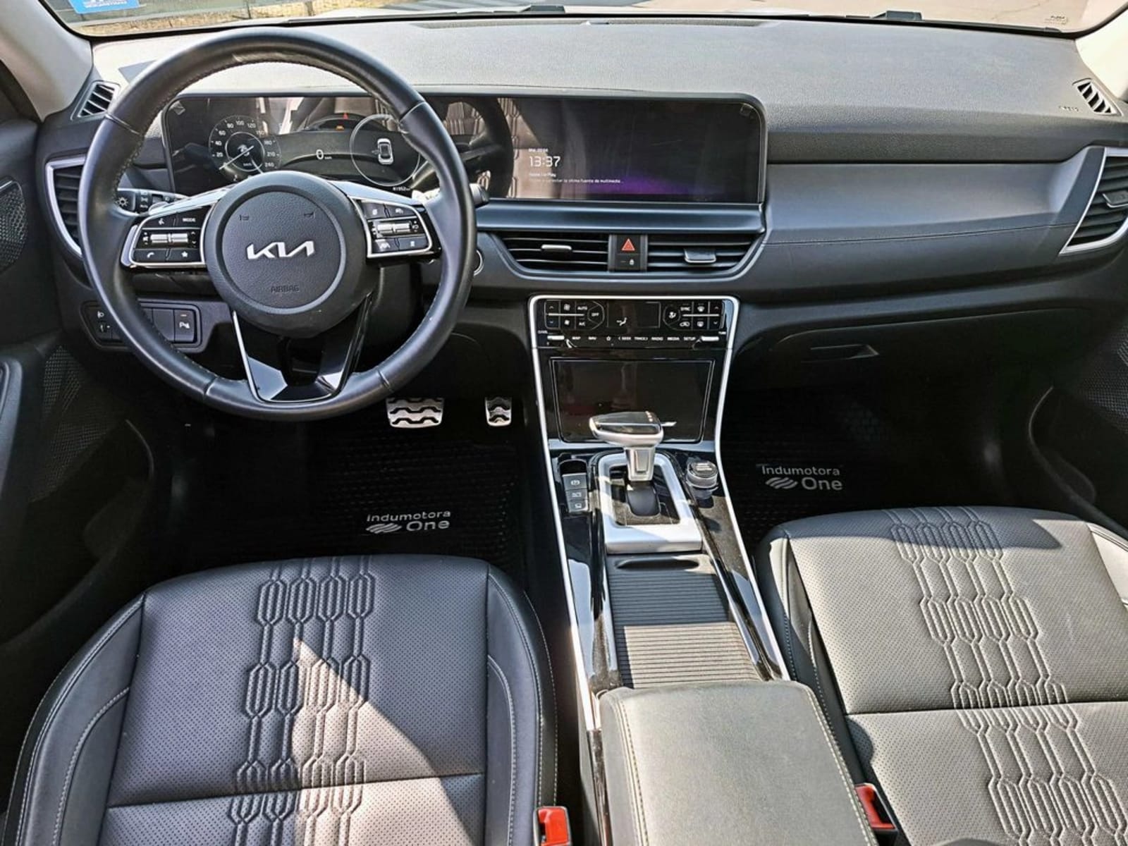 KIA SELTOS 1.4T AT 5P 2025 - Imagen 12 de 17