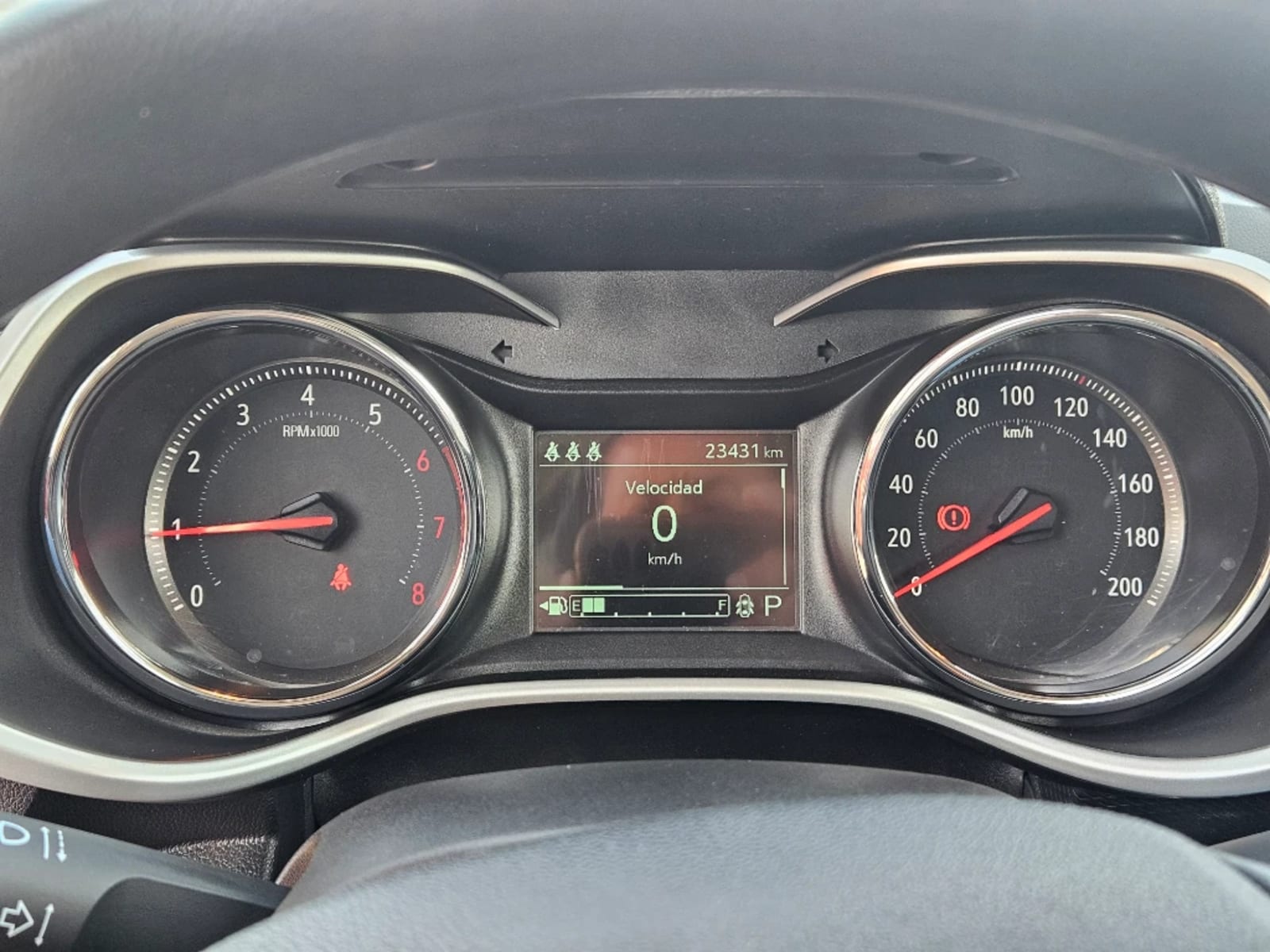 CHEVROLET TRACKER 1.2T LTZ R 4X2 AT 5P 2025 - Imagen 18 de 20
