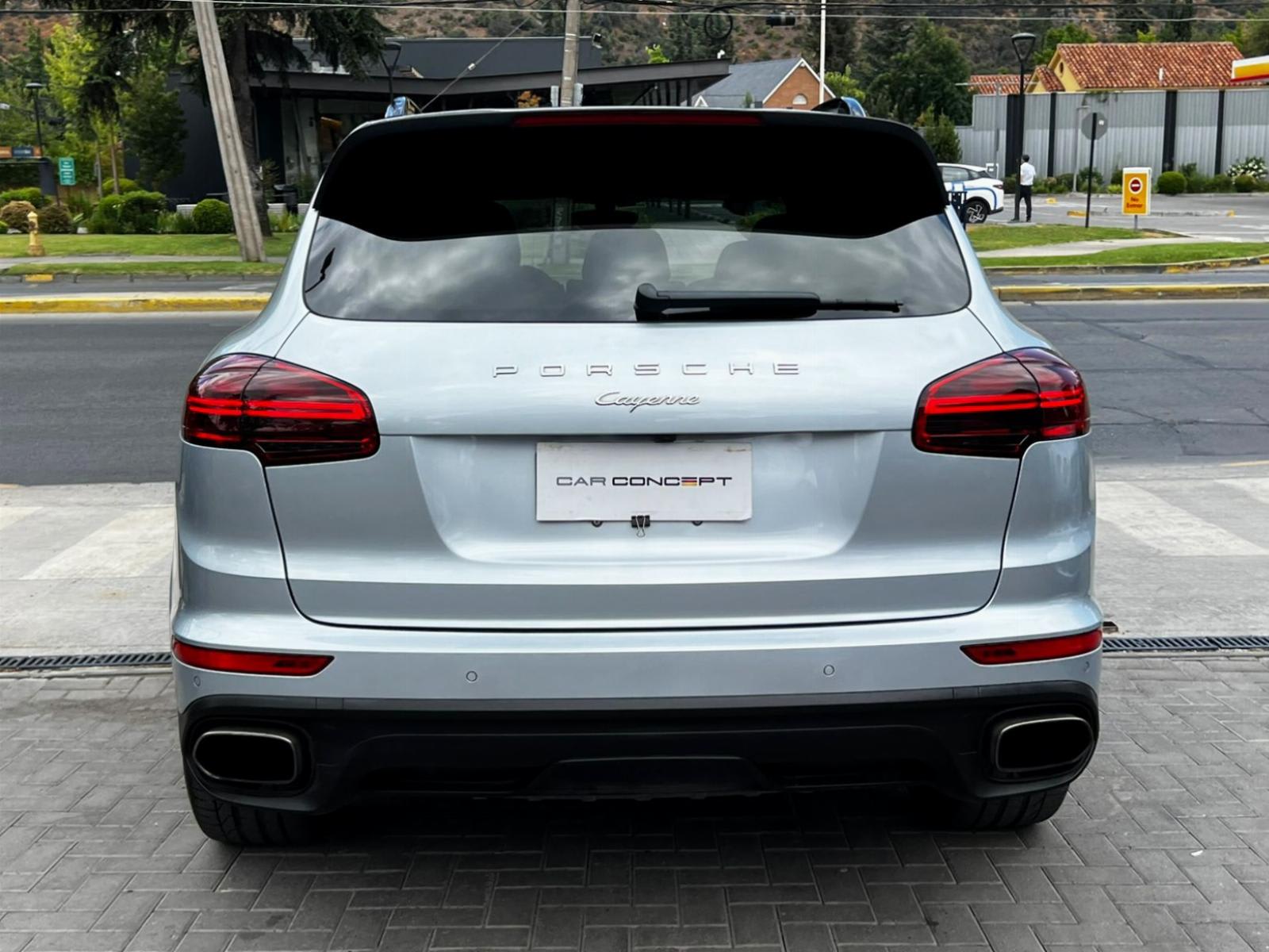 PORSCHE CAYENNE PLATINUM EDITION 2018 - Imagen 5 de 20