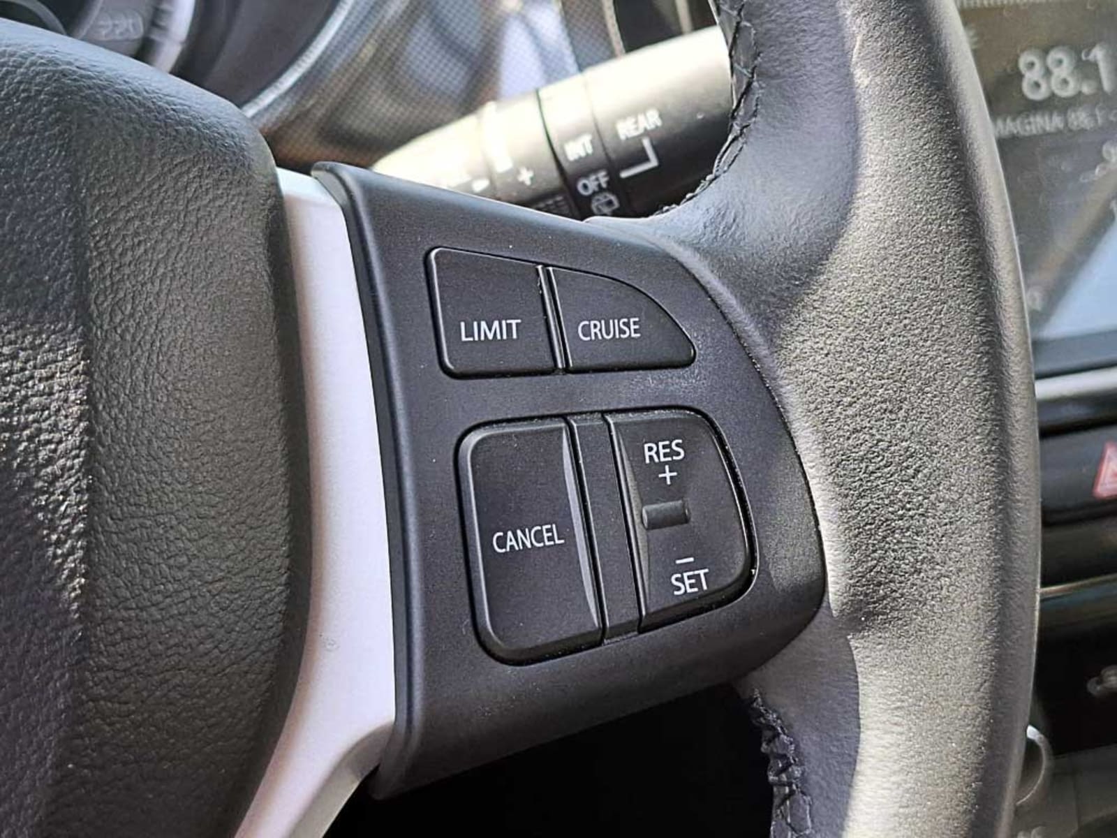 SUZUKI VITARA 1.4 LIMITED BOOSTERJET MT 4X4 2023 - Imagen 18 de 20