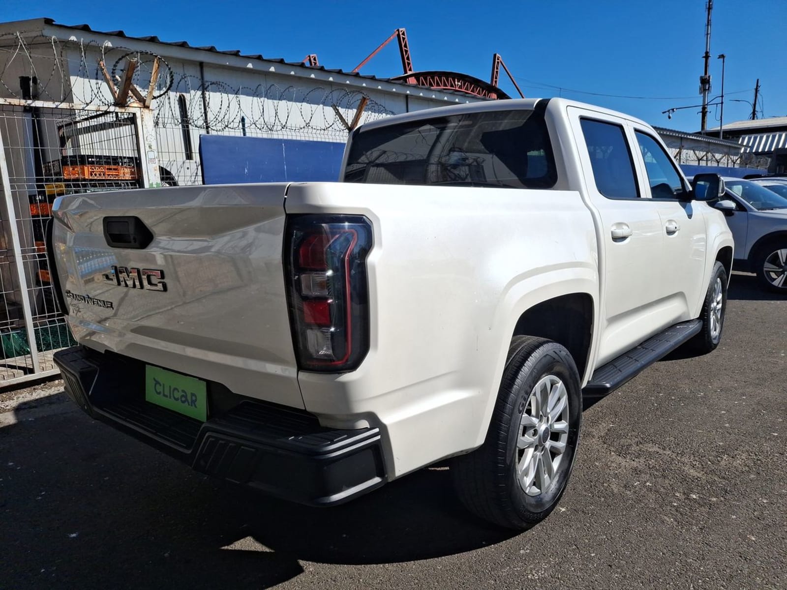 Jmc Grand Avenue 2.3t Diesel 4x4 Dob. Cab. At 4p 2024 - Imagen 7 de 8