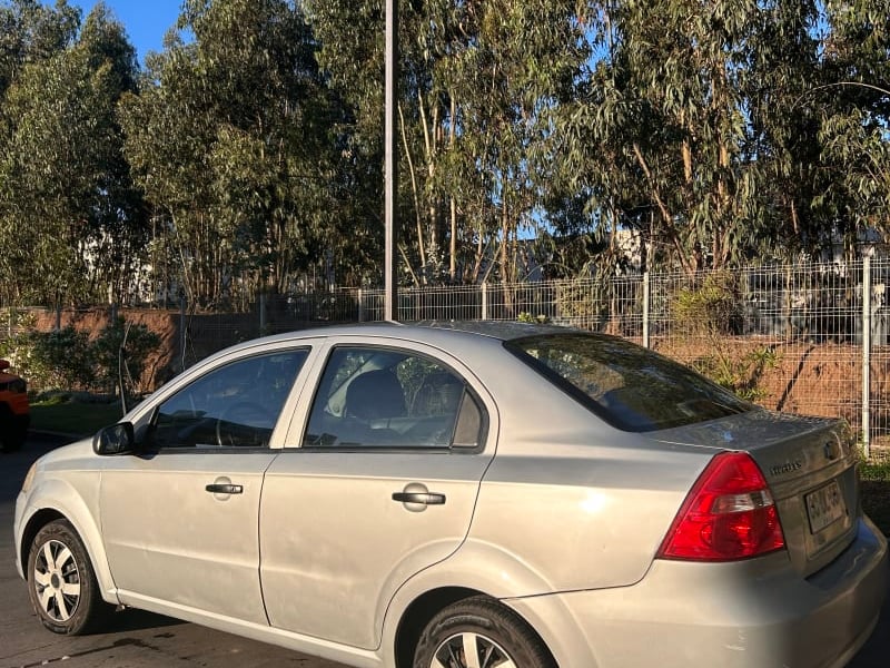 Chevrolet Aveo  2010 - Imagen 4 de 8