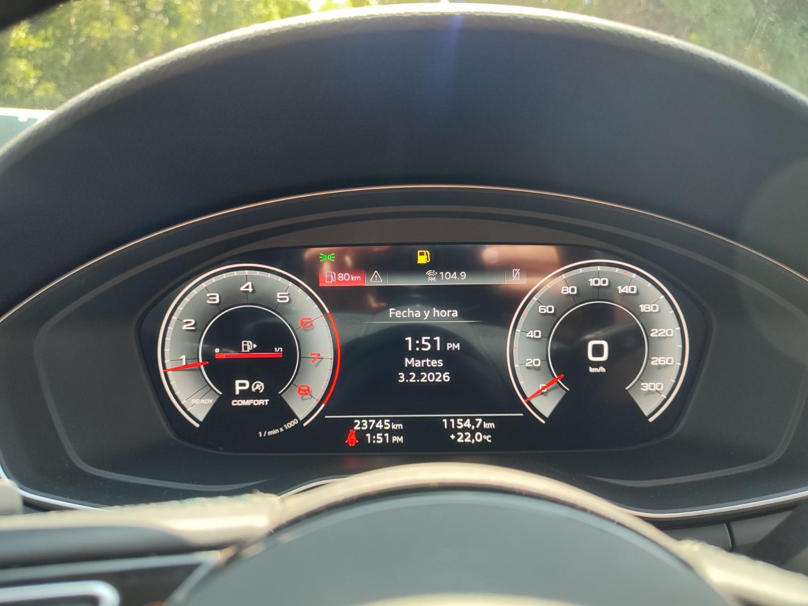AUDI A4 35 TFSI 2.0 DARK EDITION 2024 - Imagen 16 de 16