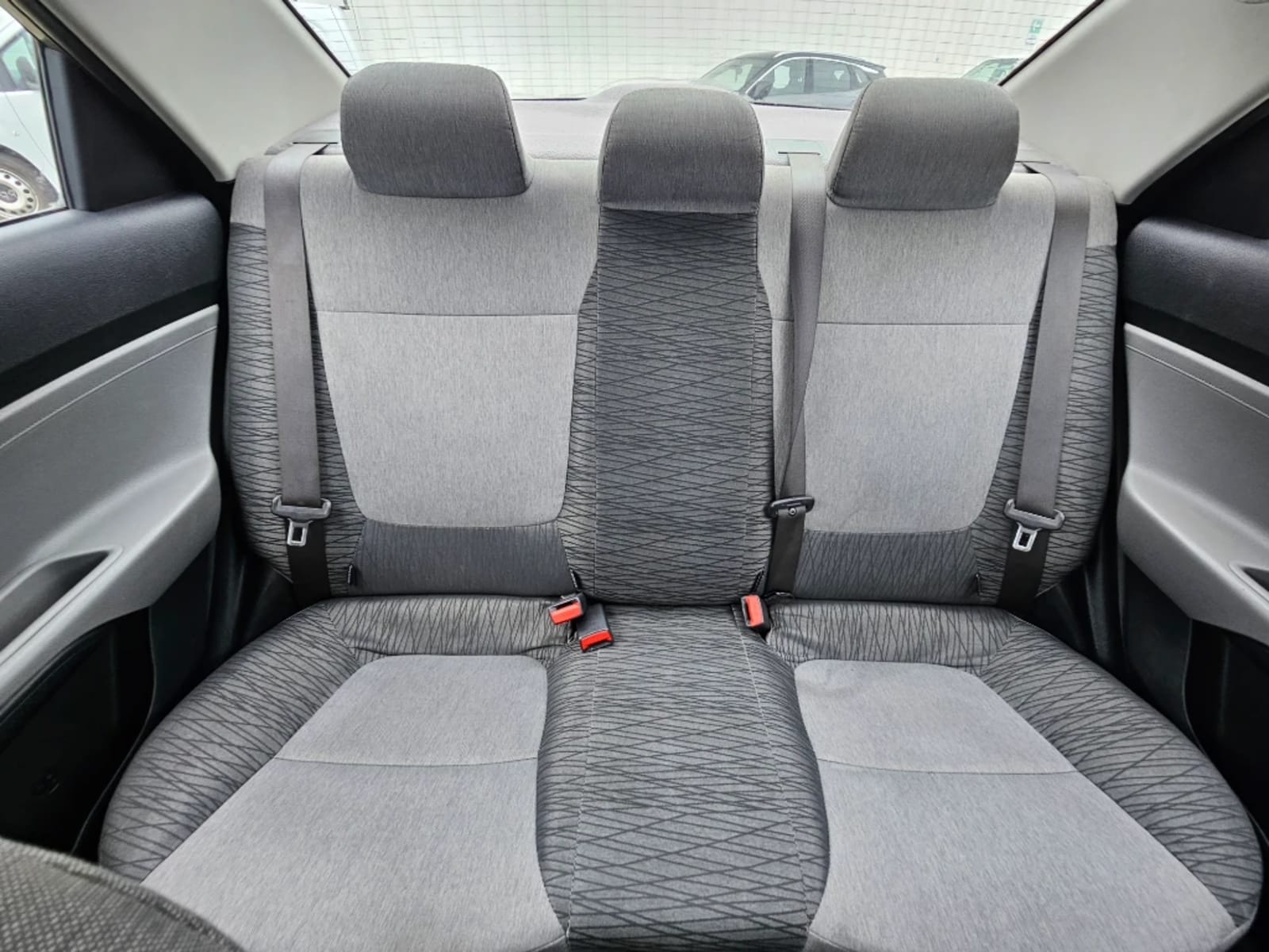 KIA SOLUTO 1.4 LX 4X2 AC MT 4P 2021 - Imagen 20 de 20
