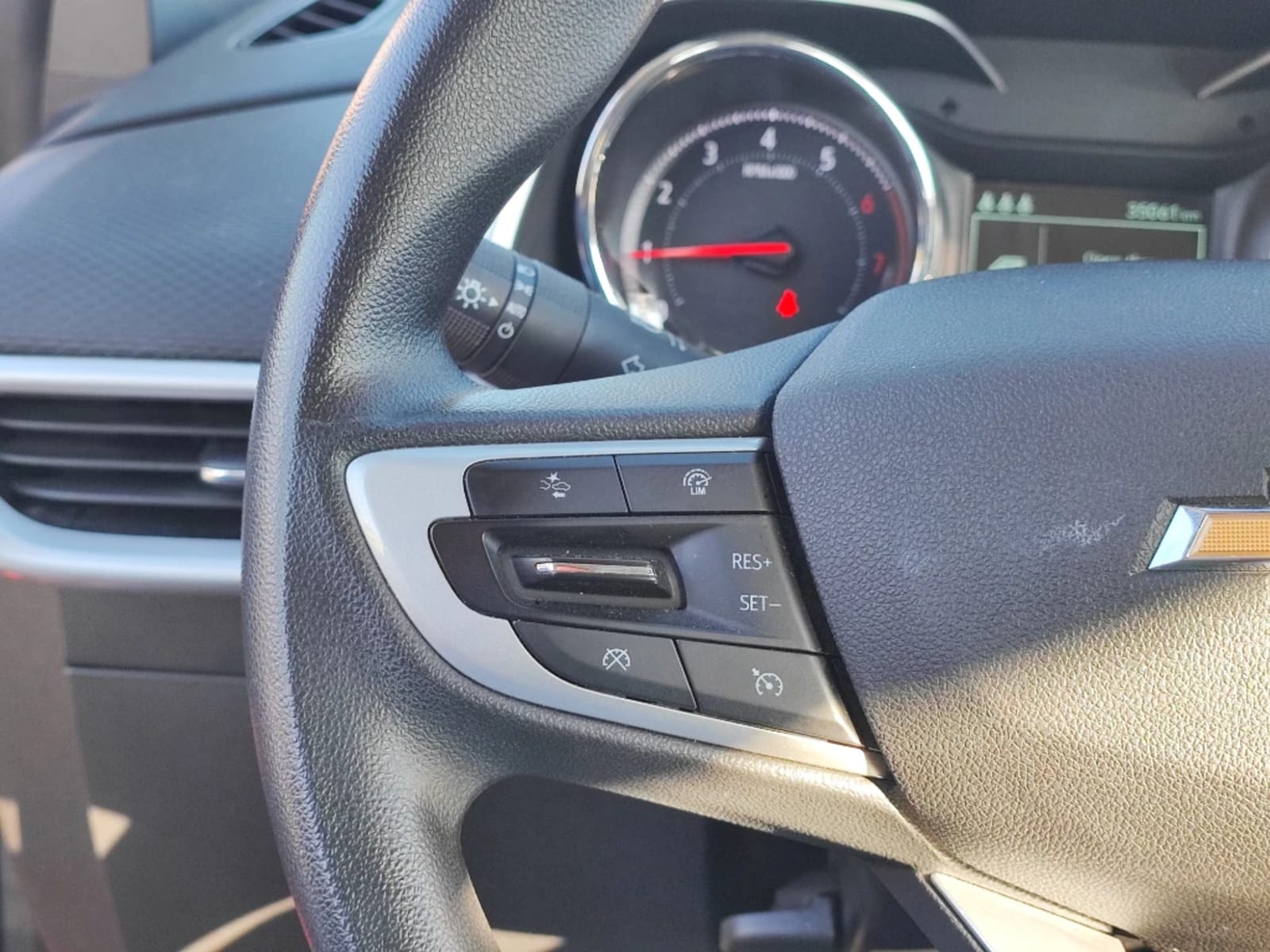 CHEVROLET TRACKER 1.2 AC AT 2025 - Imagen 19 de 20