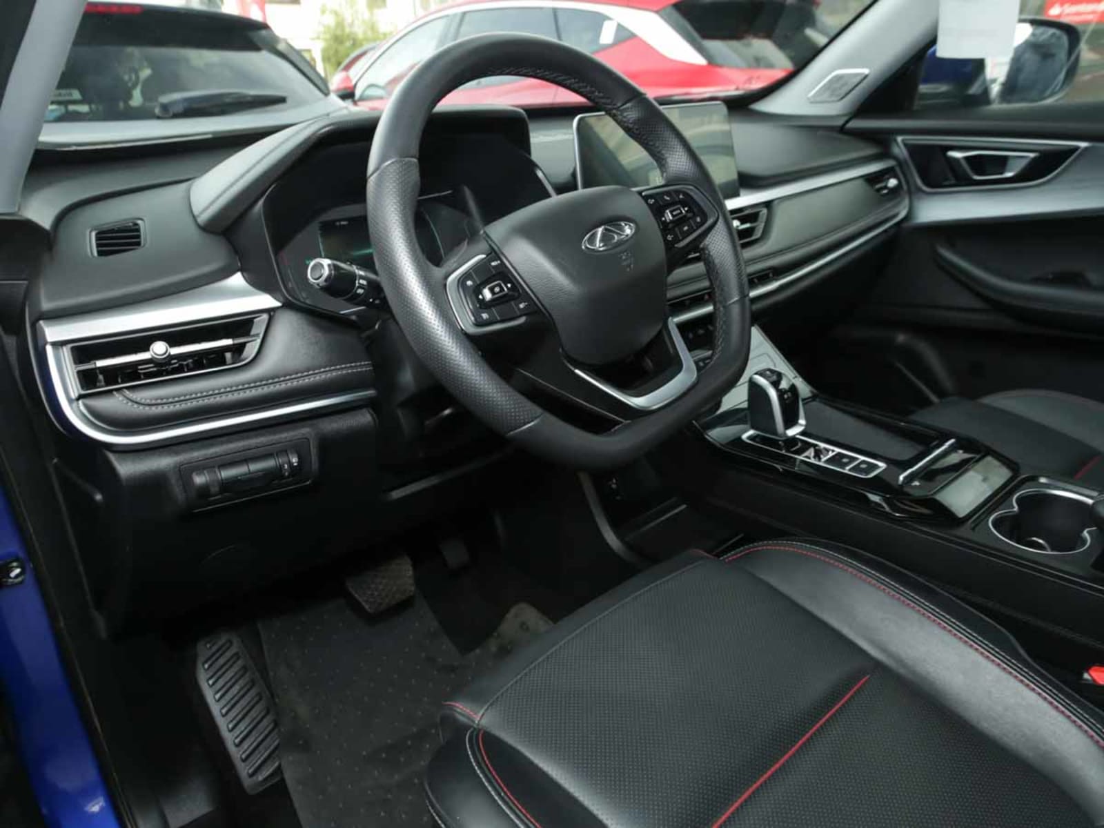 CHERY TIGGO 7  PRO  1.5T  GLS  CVT  A/T 2024 - Imagen 7 de 12