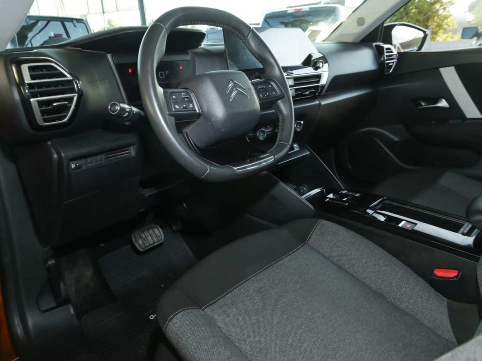 CITROEN C4 1.2 AT 2023 - Imagen 8 de 13