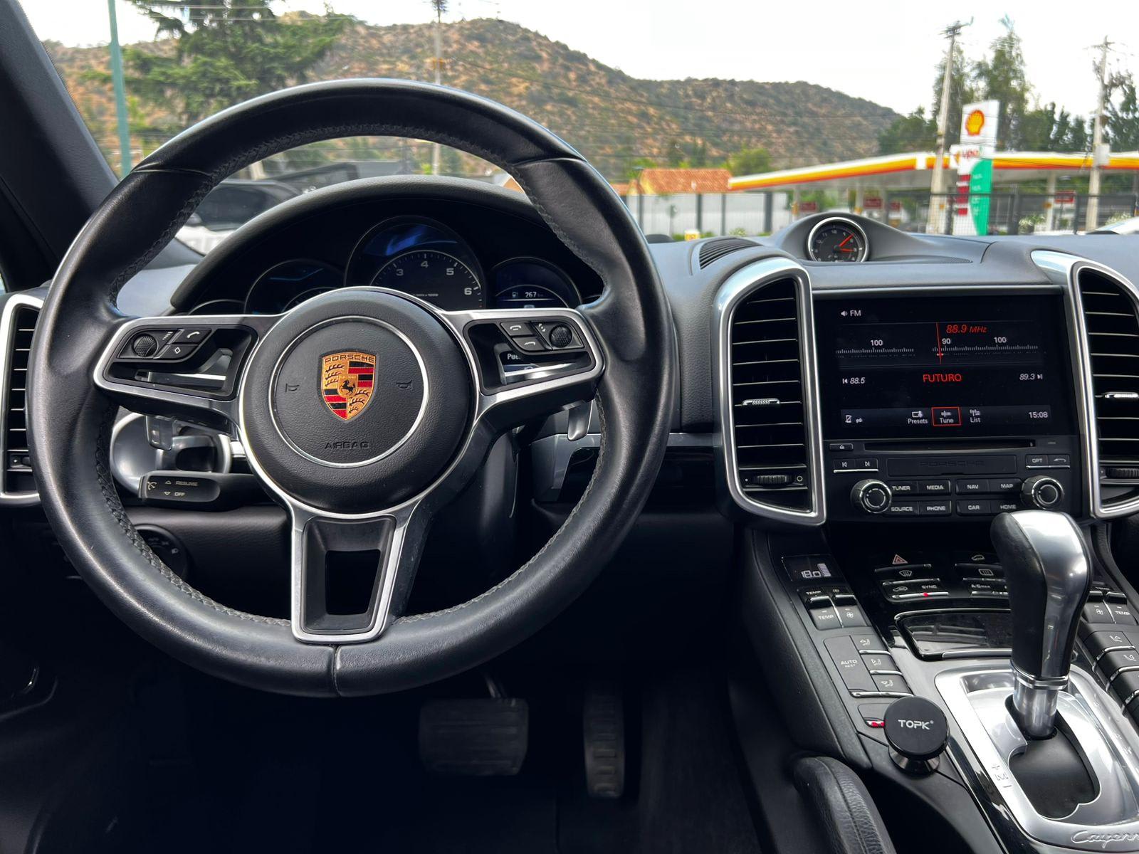 PORSCHE CAYENNE PLATINUM EDITION 2018 - Imagen 10 de 20