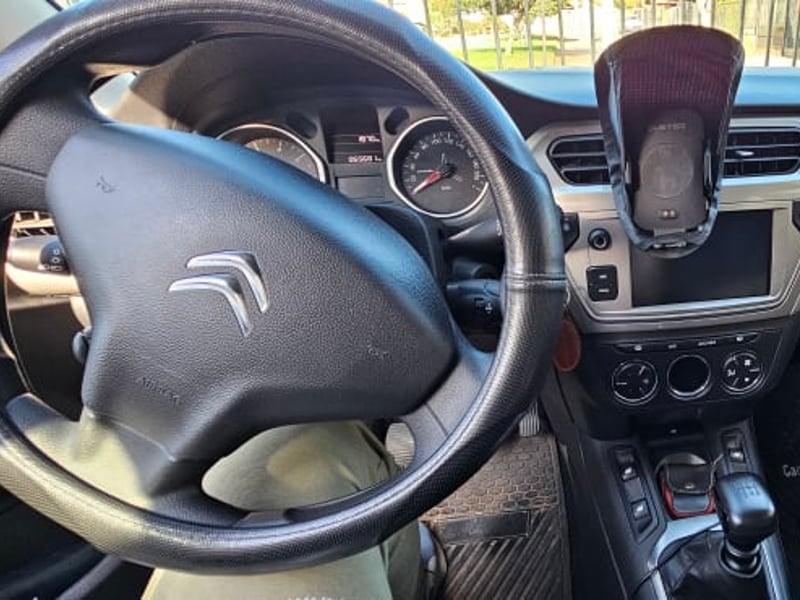 Citroën C-ELYSEE 1.5 1.6 HDI 92 FEEL PACK MT DIESEL 2024 - Imagen 6 de 8