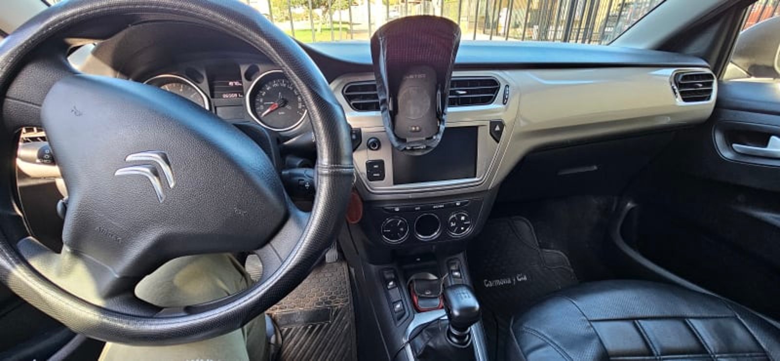 Citroën C-ELYSEE 1.5 1.6 HDI 92 FEEL PACK MT DIESEL 2024 - Imagen 6 de 8