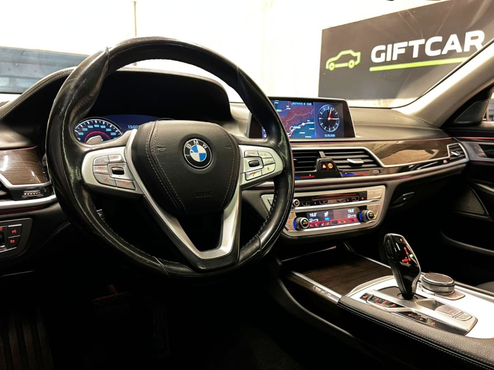 BMW 740 3.0 2019 - Imagen 9 de 20