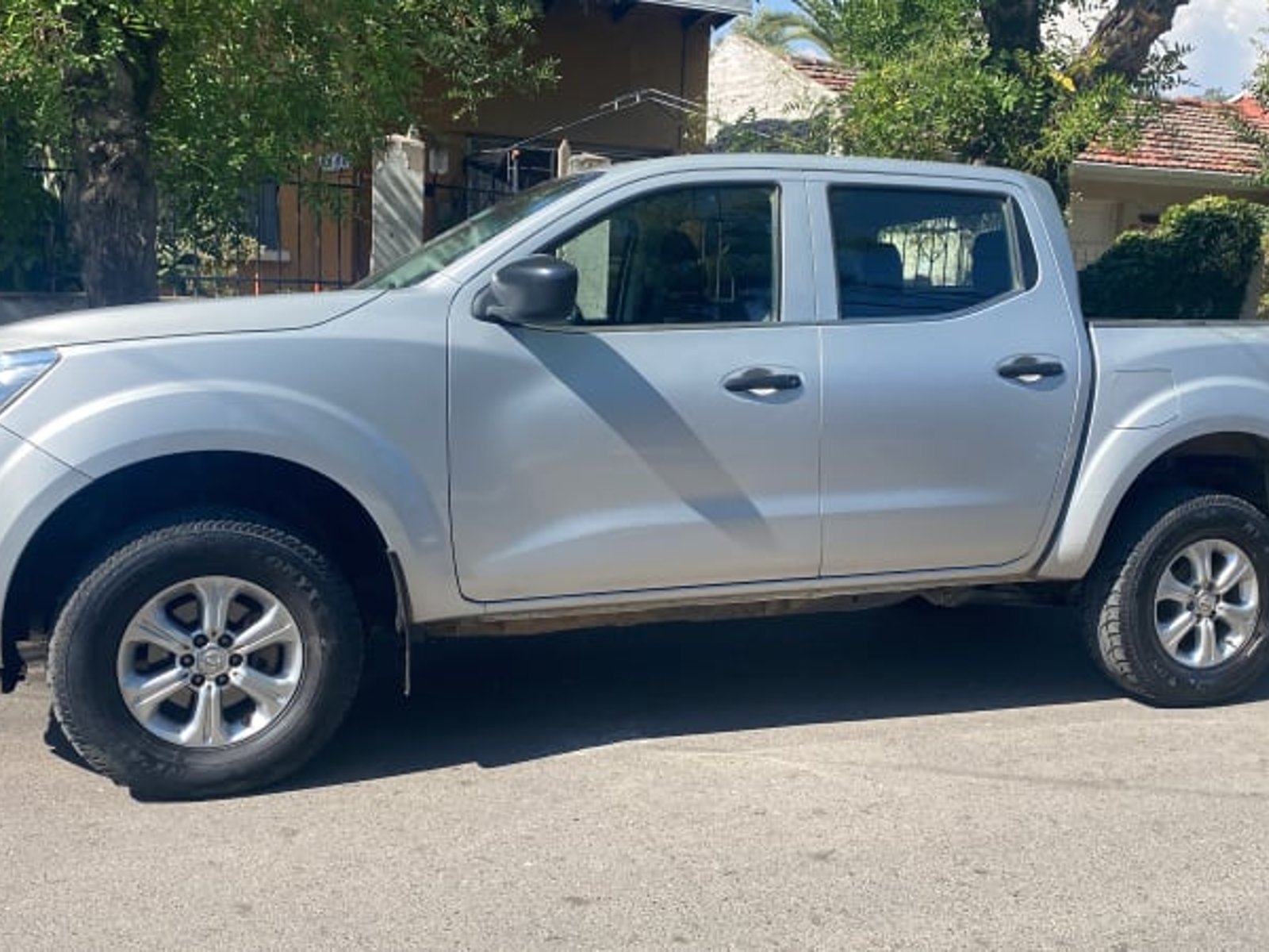 Nissan NP300 DC SE 4x4 2.3 2019 - Foto 3 de 4