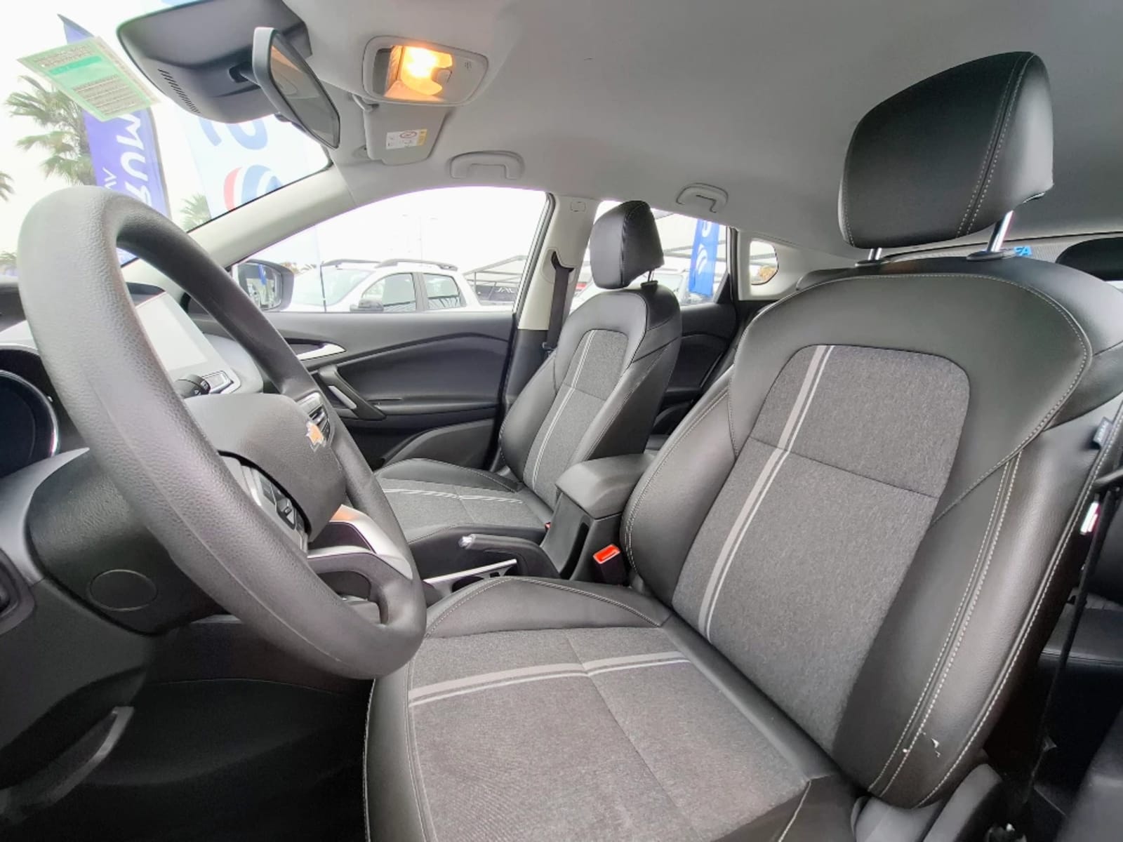CHEVROLET TRACKER 1.2T LTZ R 4X2 AT 5P 2025 - Imagen 12 de 20