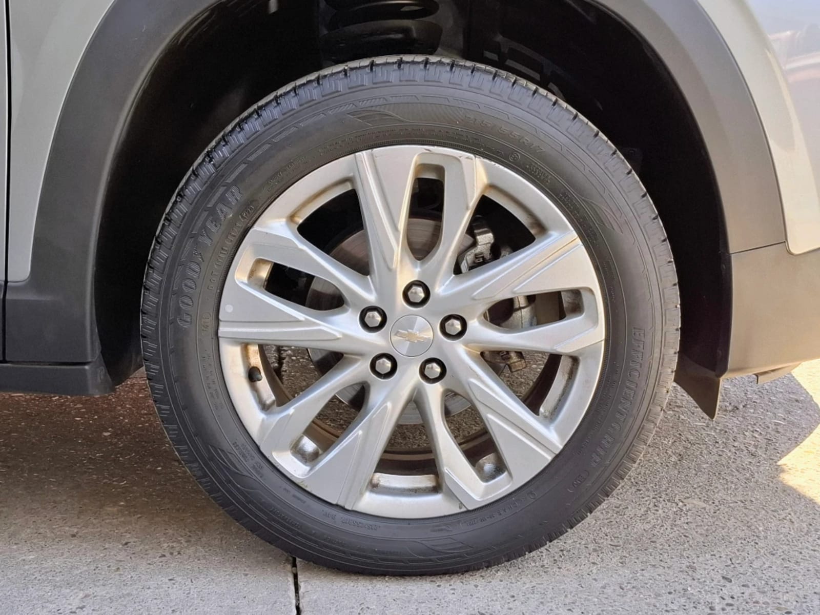 CHEVROLET TRACKER 1.2T LTZ R 4X2 AT 5P 2025 - Imagen 8 de 20