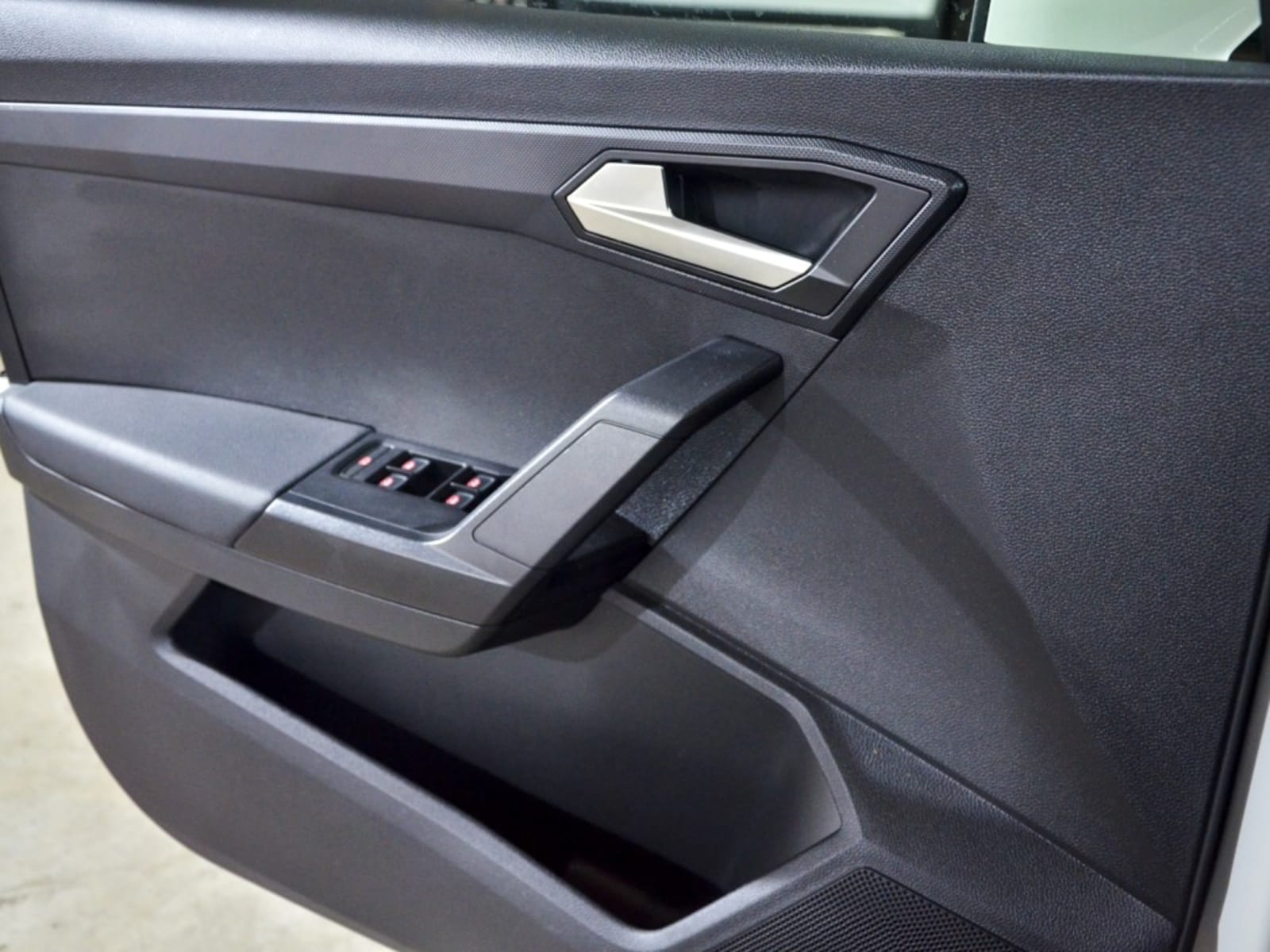 SEAT ARONA Style 1.0 TSI AT 2025 - Imagen 14 de 14