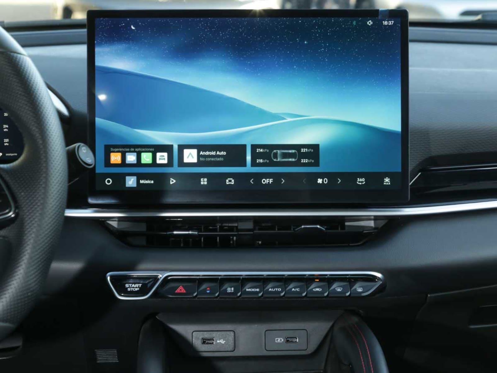 GEELY COOLRAY 1.5T SPORT DCT 2026 - Imagen 13 de 14