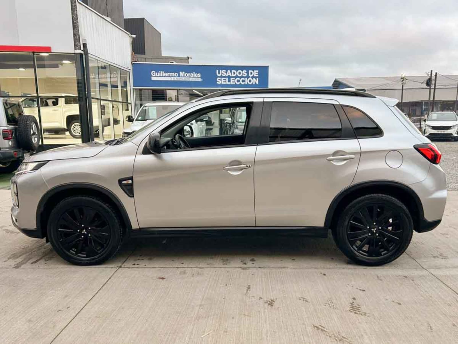 MITSUBISHI NEW ASX 2.0 AT 4X2 2022 - Imagen 15 de 16