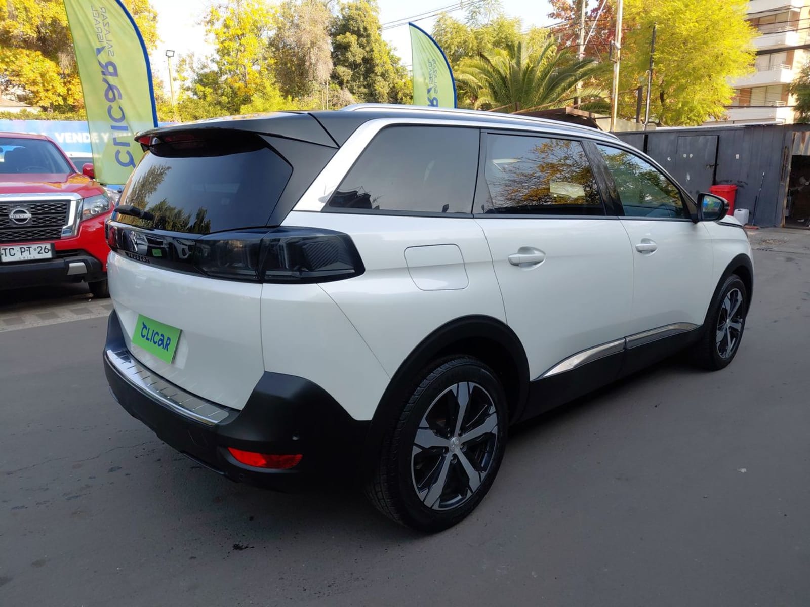 Peugeot 5008 1.5 Allure Pack Bluehdi 130 4x2 Eat8 5p 2024 - Imagen 7 de 8