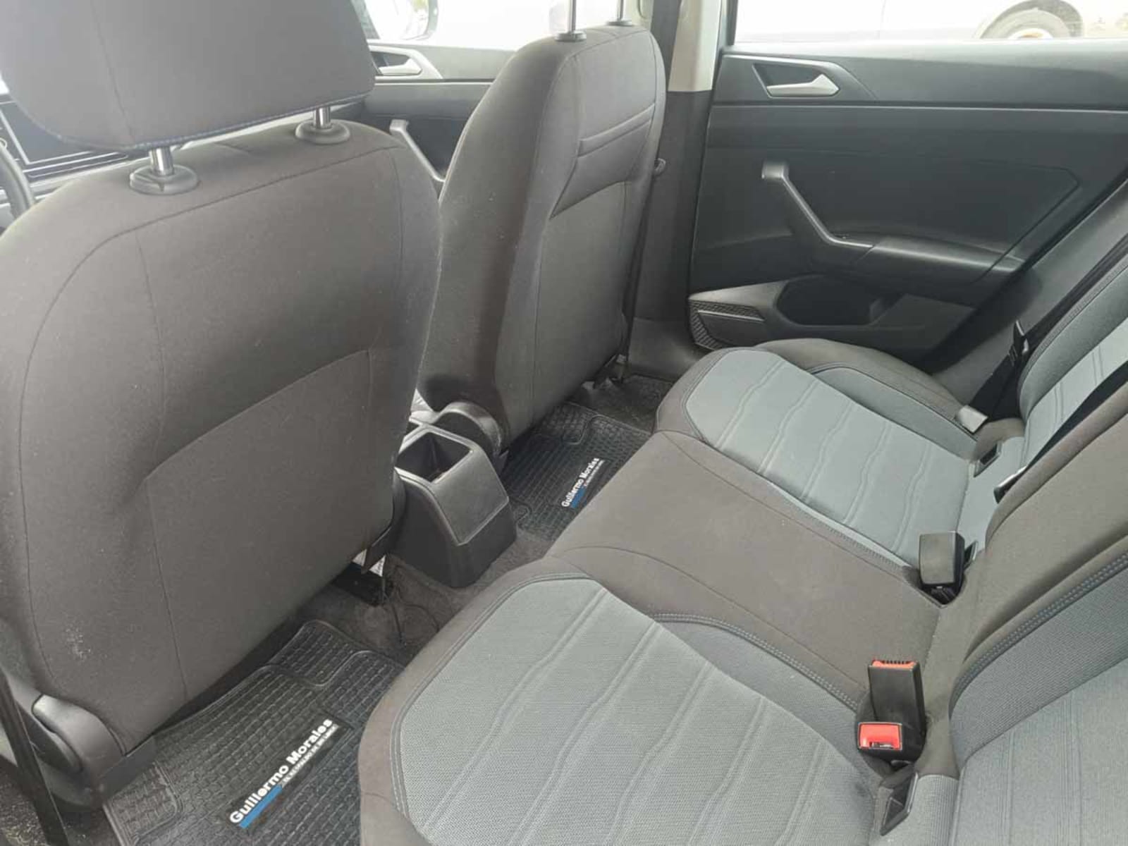 VOLKSWAGEN NIVUS TSI 1.0 2023 - Imagen 12 de 15