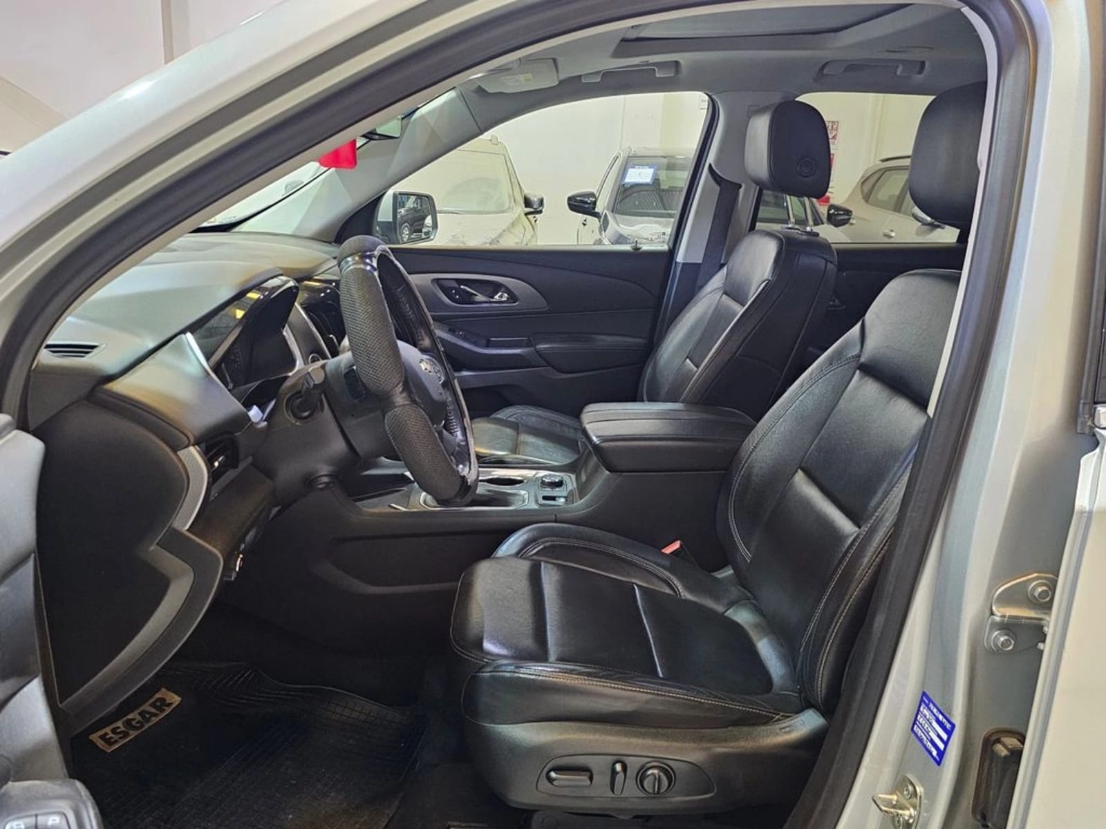 CHEVROLET TRAVERSE 3.6 PREMIER AWD 2021 - Imagen 12 de 20