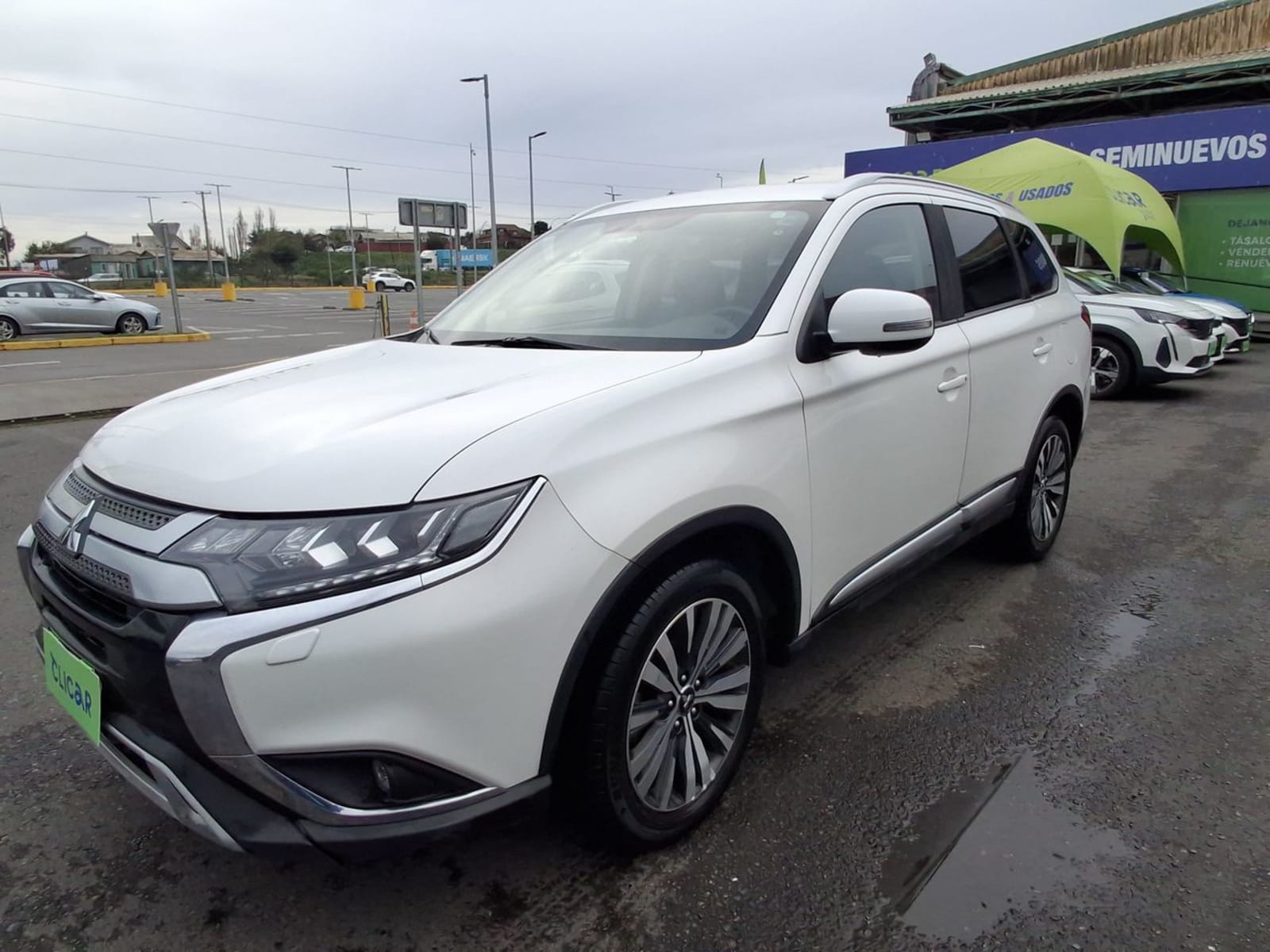 Mitsubishi Outlander 2.0 Glx 4x2 At 5p 2023 - Imagen 3 de 8