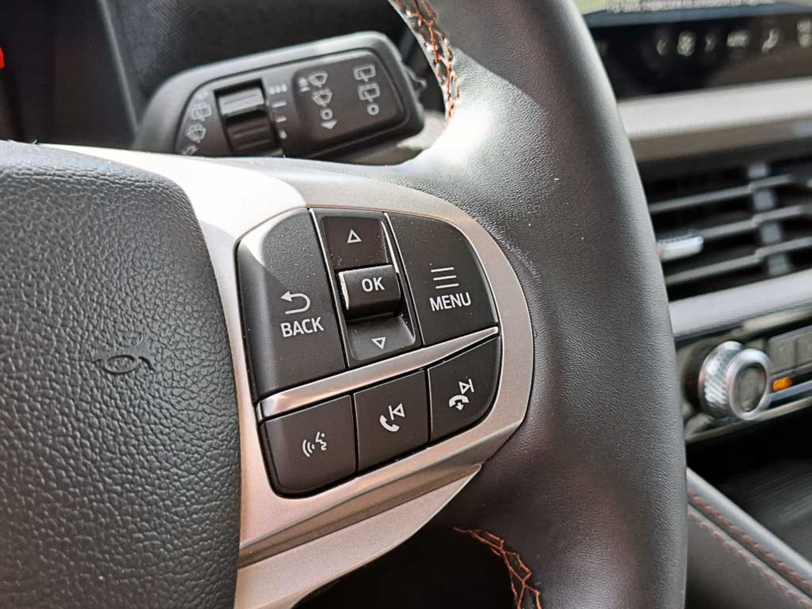 FORD EXPLORER 2.3 ACTIVE AT 2025 - Imagen 20 de 20