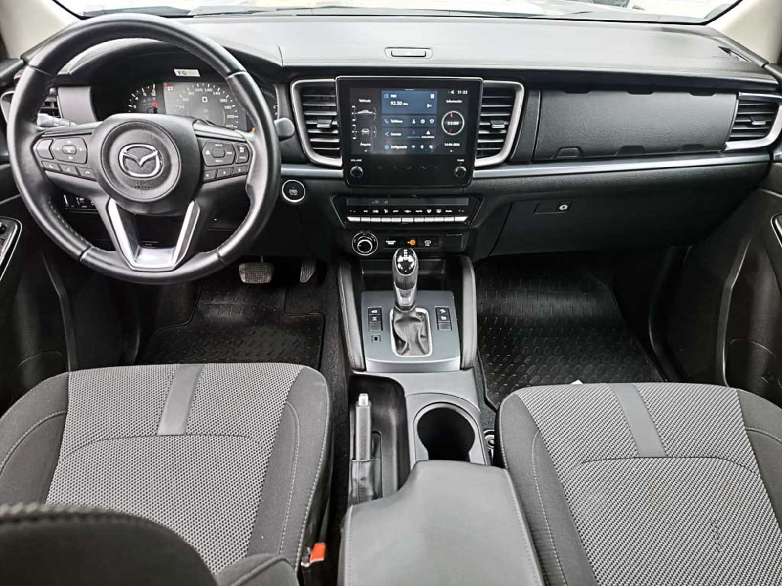 MAZDA BT-50 (IN) 3.0 DC HIGH AT 4X4 DIESEL 2025 - Imagen 6 de 17
