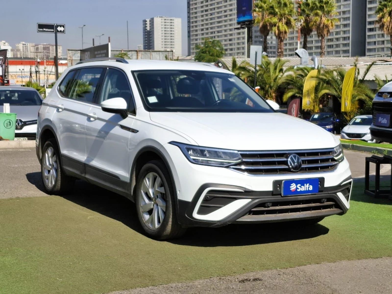 VOLKSWAGEN TIGUAN 1.4 TSI COMFORTLINE 4X2 AT 5P 2023 - Imagen 3 de 20