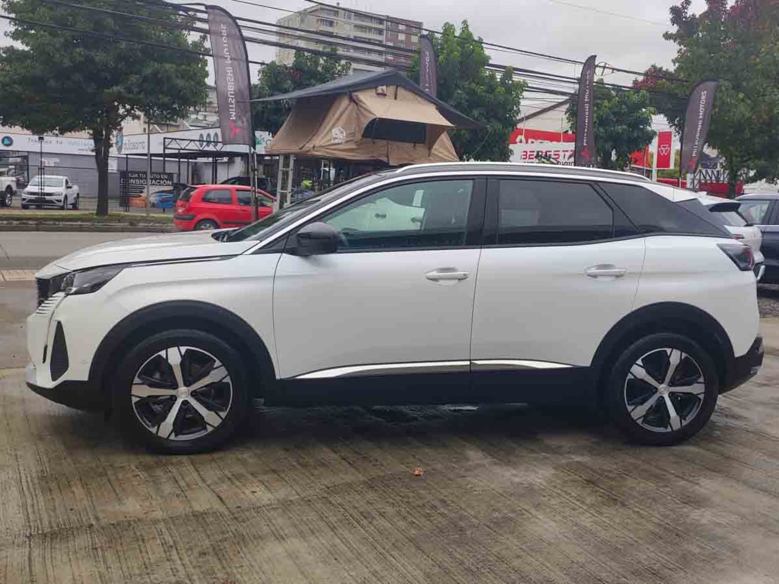 PEUGEOT 3008 BLUE HDI 130 EAT8 1.5 AUT 2024 - Imagen 14 de 15